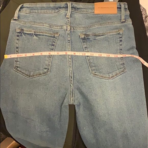 💞3 for $50💞BcbgMaxAzria skinny frayed hem jeans size 30 - Picture 6 of 6